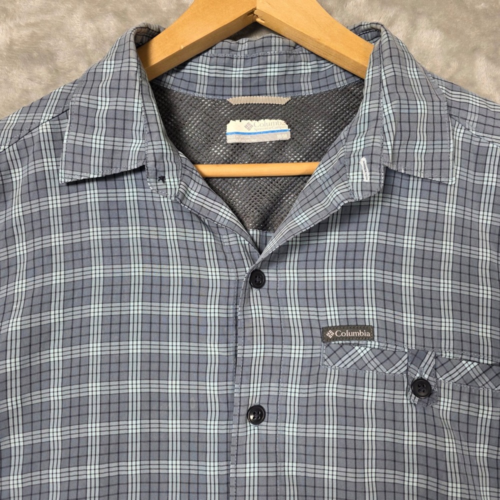 Columbia Button Up Shirt Mens Medium Blue Grey Plaid Short Sleeve Outdoor Read